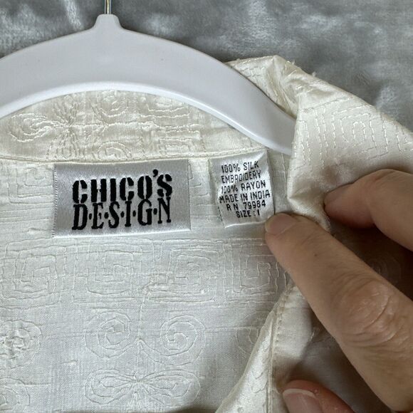 VTG Chico's Embroidered Silk Jacket Size 1 (Large) White Art To Wear (1062) - Picture 4 of 14